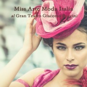 Cover-Bild zum Titel 'Miss Arte Moda Italia al Gran Teatro Giacomo Puccini' von 'Miss Arte Moda Italia'