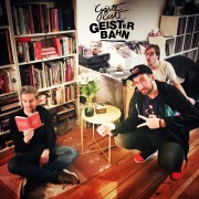 Cover-Bild zum Titel 'Gästeliste Geisterbahn, Folge 54: Bütten Slam' von 'Donnie, Nilz, Herm'