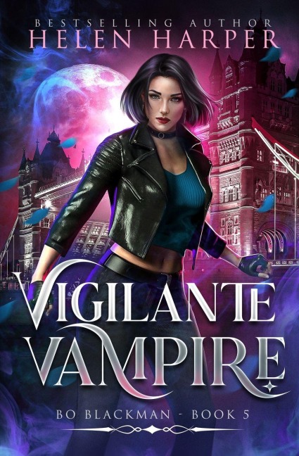 Vigilante Vampire - Helen Harper