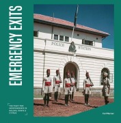 Cover-Bild zum Titel 'Emergency Exits' von 'Carl Warner'