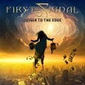 Cover-Bild zum Titel 'Closer To The Edge' von 'First Signal'