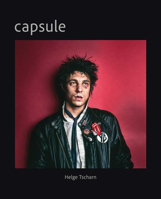 Helge Tscharn: Capsule - 