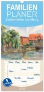 Cover-Bild zum Titel 'Familienplaner 2026 - Zauberhaftes Lüneburg mit 5 Spalten (Wandkalender, 21 x 45 cm) CALVENDO' von 'Claudia Kleemann'