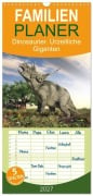 Cover-Bild zum Titel 'Familienplaner 2027 - Dinosaurier. Urzeitliche Giganten mit 5 Spalten (Wandkalender, 21 x 45 cm) CALVENDO' von 'Elisabeth Stanzer'