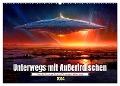 Unterwegs mit Außerirdischen (Wandkalender 2024 DIN A2 quer), CALVENDO Monatskalender - Kerstin Waurick