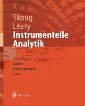 Cover-Bild zum Titel 'Instrumentelle Analytik' von 'Douglas A. Skoog, James J. Leary'