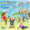 Jakob, Sofie, Leo und ihr neuer Freund spielen Fußball - Nele Banser, Julia Hofmann