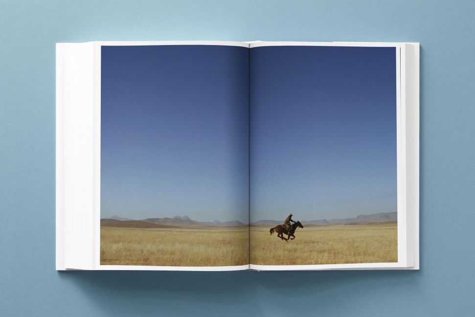 InsideView 25