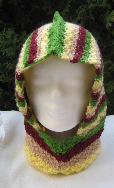 Strickanleitung Damen Scoodie, auch tragbar von Mädchen ab 9 Jahren - Kerstin Münchehofe