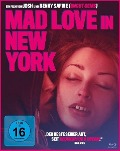 Cover-Bild zum Titel 'Mad Love In New York' von 'Arielle Holmes, Josh Safdie, Ronald Bronstein, Paul Grimstad, Ariel Pink'