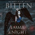 Bitten (Book #3 of the Vampire Legends) - Emma Knight
