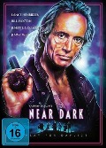 Cover-Bild zum Titel 'Near Dark - Die Nacht hat ihren Preis' von 'Kathryn Bigelow, Eric Red, Christopher Franke, Edgar Froese, Paul Haslinger'