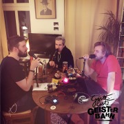Cover-Bild zum Titel 'Gästeliste Geisterbahn, Folge 41: Ne ganz normale Bahn' von 'Donnie, Nilz, Herm'