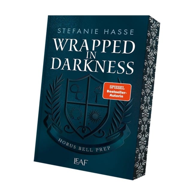 Wrapped in Darkness - Stefanie Hasse