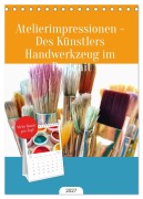 Cover-Bild zum Titel 'Tischplaner 2027 - Atelierimpressionen - Des Künstlers Handwerkzeug im Portrait (A5 Tischkalender zum Aufstellen) CALVENDO' von 'Michaela Schimmack'