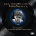 Cover-Bild zum Titel 'Klavierkonzert 1/Partiten 5+6' von 'Glenn/Bernstein Gould'