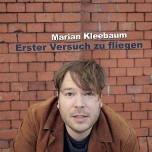 Erster Versuch zu fliegen - Marian Kleebaum