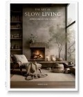 Cover-Bild zum Titel 'THE ART OF SLOW LIVING' von 'Sakura Atelier'