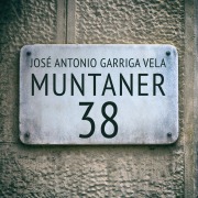 Cover-Bild zum Titel 'Muntaner, 38' von 'José Antonio Garriga Vela'