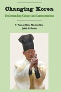 Cover-Bild zum Titel 'Changing Korea' von 'T. Youn-Ja Shim, Judith N. Martin, Min-Sun Kim'