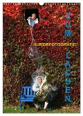 ZUM LACHEN - Humorfotografie (Wandkalender 2024 DIN A3 hoch), CALVENDO Monatskalender - Josef Hinterleitner