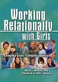 Cover-Bild zum Titel 'Working Relationally with Girls' von ''