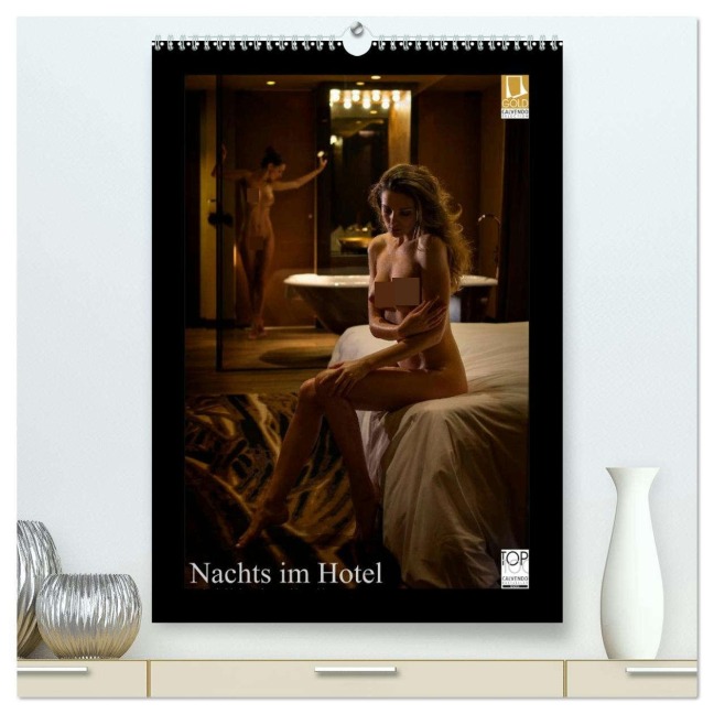 Nachts im Hotel (hochwertiger Premium Wandkalender 2026 DIN A2 hoch), Kunstdruck in Hochglanz - Martin Zurmühle