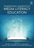 Cover-Bild zum Titel 'International Handbook of Media Literacy Education' von ''