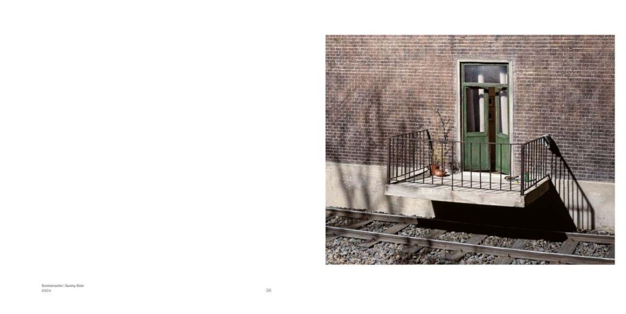 InsideView 12