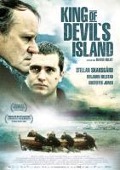 Cover-Bild zum Titel 'King of Devils Island' von 'Mette M. Bølstad, Dennis Magnusson, Eric Schmid, Lars Saabye Christensen, Johan Söderqvist'