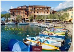 Cover-Bild zum Titel 'Gardasee Kalender 2027 - Wandkalender | Fotokalender Italien 35x50cm- Italienische Sehnsucht für jeden Monat' von ''