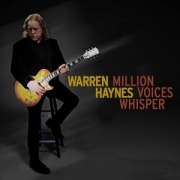 Cover-Bild zum Titel 'MILLION VOICES WHISPER (Digipack)' von 'Warren Haynes'