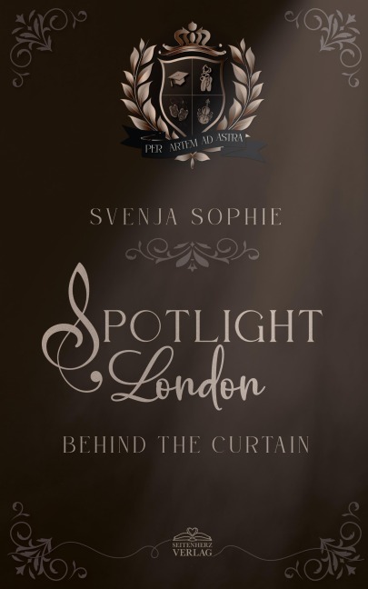 Spotlight London - Svenja Sophie