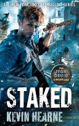 Cover-Bild zum Titel 'Staked' von 'Kevin Hearne'