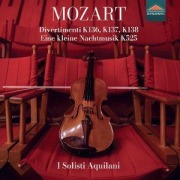Cover-Bild zum Titel 'Mozart: Divertimenti/Eine kleine Nachtmusik' von 'I. Solisti Aquilani'