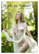 Nude in Nature - Akt und Natur (Wandkalender 2026 DIN A2 hoch), CALVENDO Monatskalender - Gestiefeltekatze Gestiefeltekatze