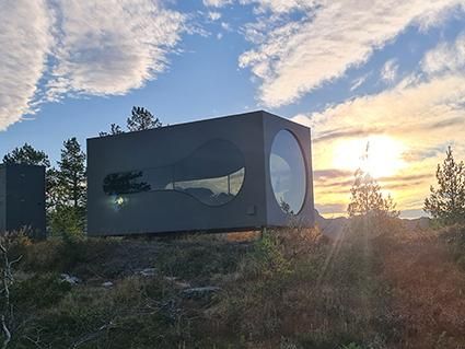 InsideView 1