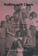 Cover-Bild zum Titel 'Walking with Ghosts' von 'Jennifer Trahan'