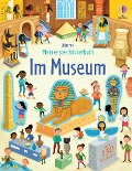 Mein erstes Stickerbuch: Im Museum - Holly Bathie