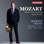 Cover-Bild zum Titel 'Mozart: Hornkonzerte' von 'Martin/Tak cs-Nagy Manchester Camerata/Owen'