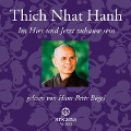 Cover-Bild zum Titel 'Im Hier und Jetzt Zuhause sein' von 'Thich Nhat Hanh'