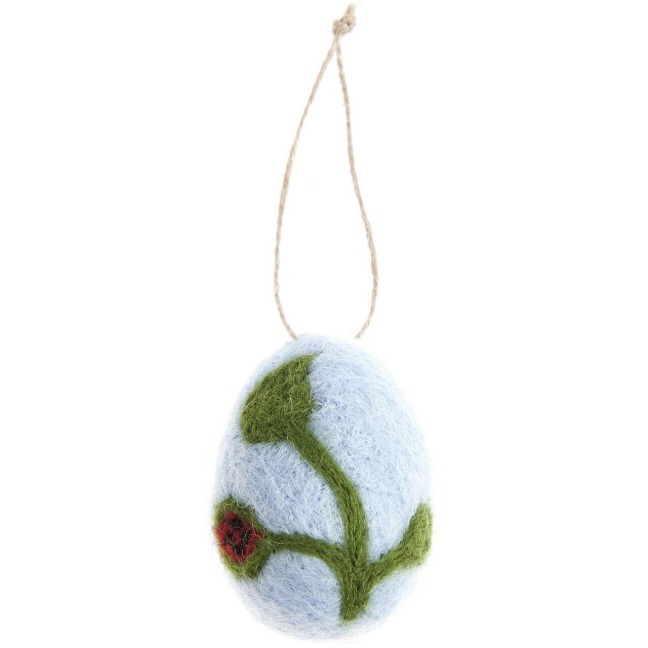Aufhänger Filz-Ei Marienkäfer auf Blatt, Blau, 6 x Ø 4,5cm - 