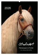 Cover-Bild zum Titel 'StudioArt Pferderassen im Porträt (Wandkalender 2026 DIN A2 hoch), CALVENDO Monatskalender' von 'Sabine Heüveldop'