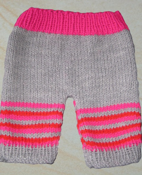 Strickanleitung Babyhose Gr.62 - Kerstin Münchehofe