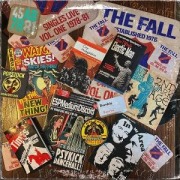 Cover-Bild zum Titel 'Singles Live Vol.1: '78 - '81' von 'The Fall'