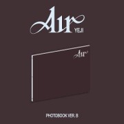Cover-Bild zum Titel 'Air (Ltd. Photobook B Ver.)' von 'Yeji (Itzi)'