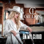 Cover-Bild zum Titel 'On My Cloud' von 'Cat Lion'
