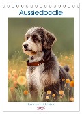 Aussiedoodle - Hunde zum Liebhaben (Tischkalender 2025 DIN A5 hoch), CALVENDO Monatskalender - Angelika Beuck