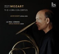 Cover-Bild zum Titel 'Mozart: Hornkonzerte' von 'Javier/Moreno Bonet'