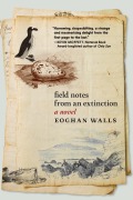 Cover-Bild zum Titel 'Field Notes from an Extinction' von 'Eoghan Walls'